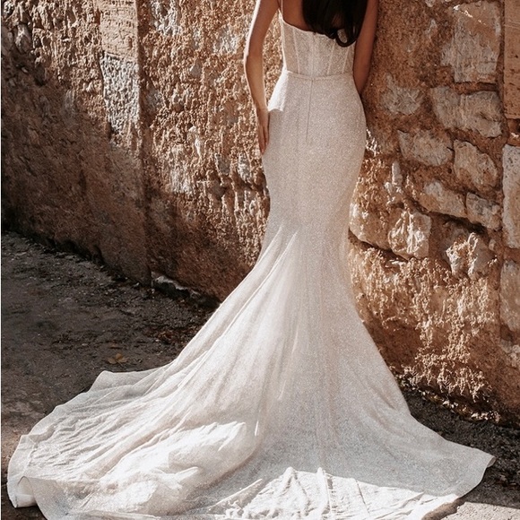 Designer:  Abelle - Picture 2 of 2